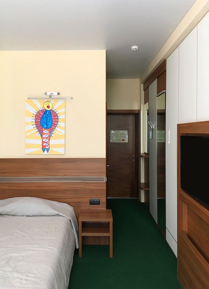 Standard Single Room photo 2