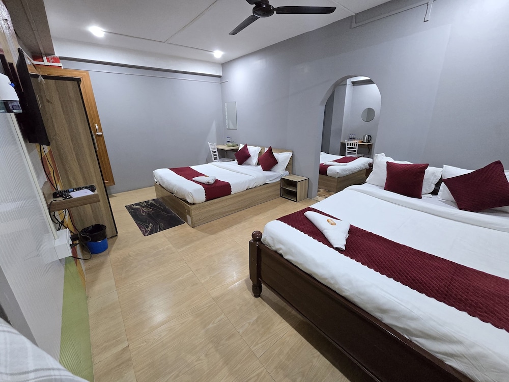Deluxe Suite