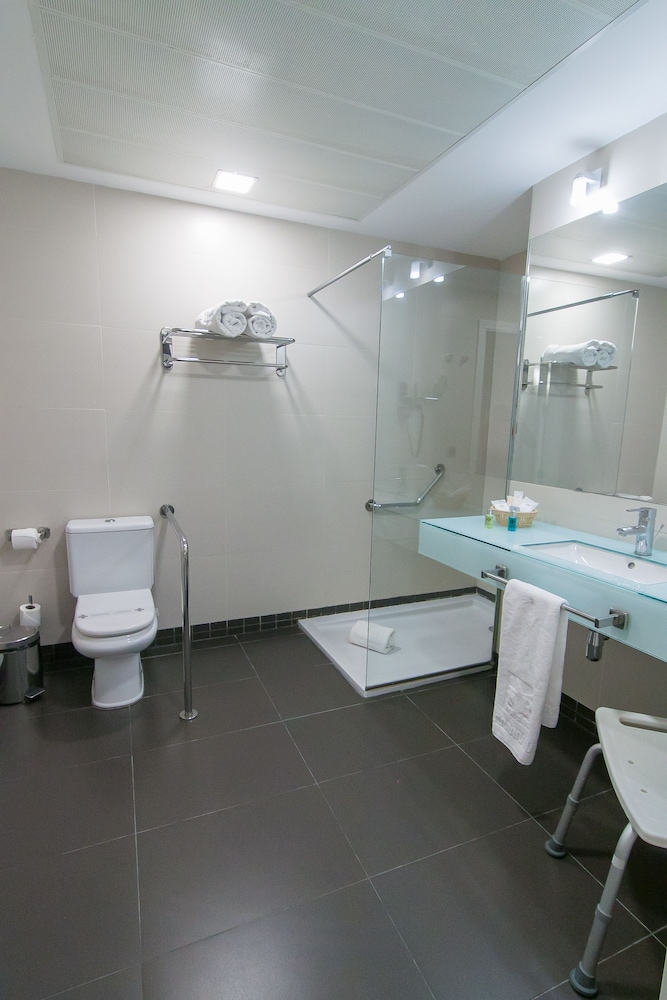 Double Room - Photo 5