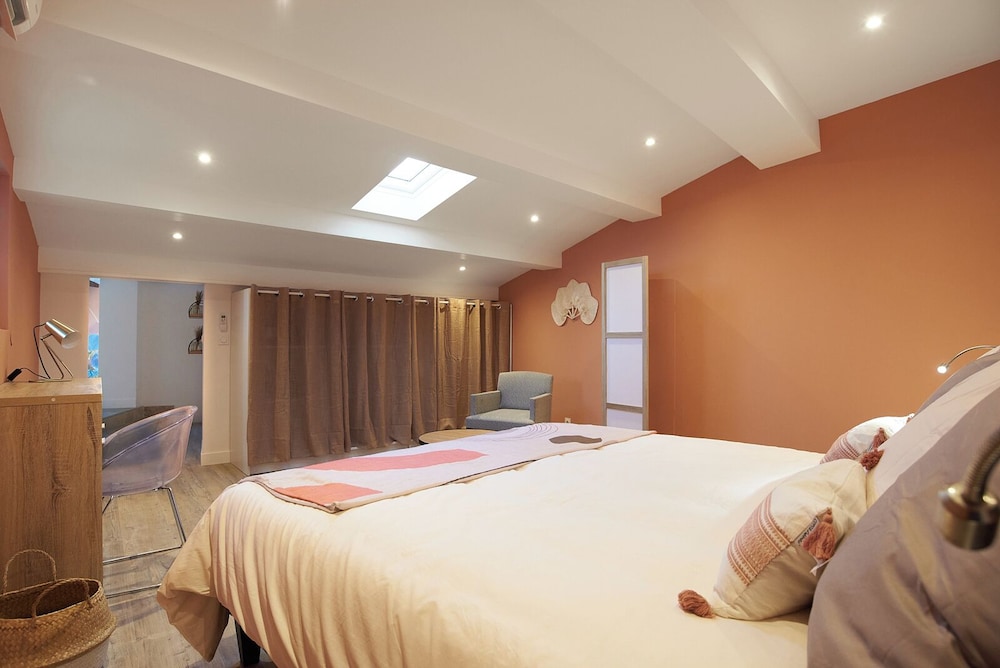 Honeymoon Apartment, 1 Queen Bed, Kitchen