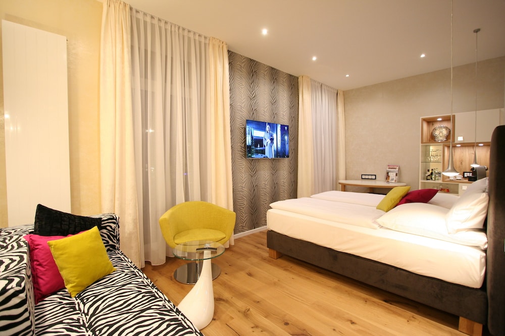 Cuddle Room