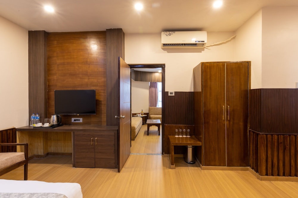 Presidential Studio Suite photo 2