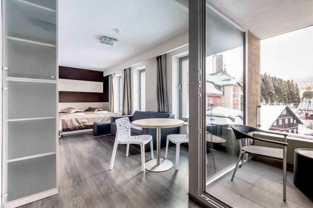 Garsoniera DE LUXE