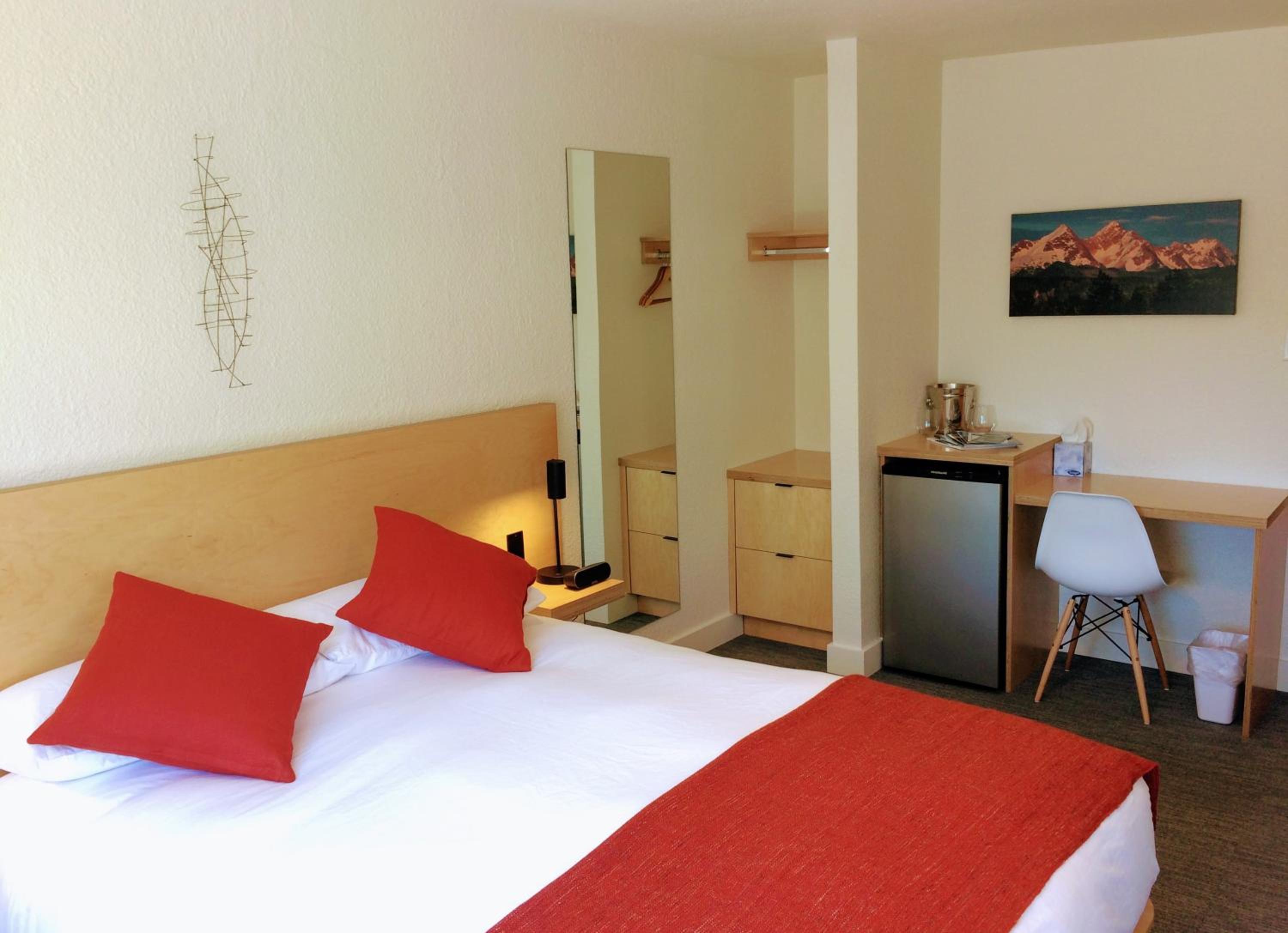 Double Queen Room