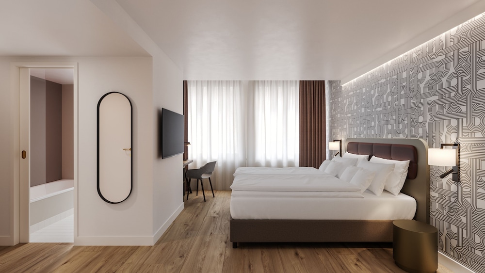 Available room