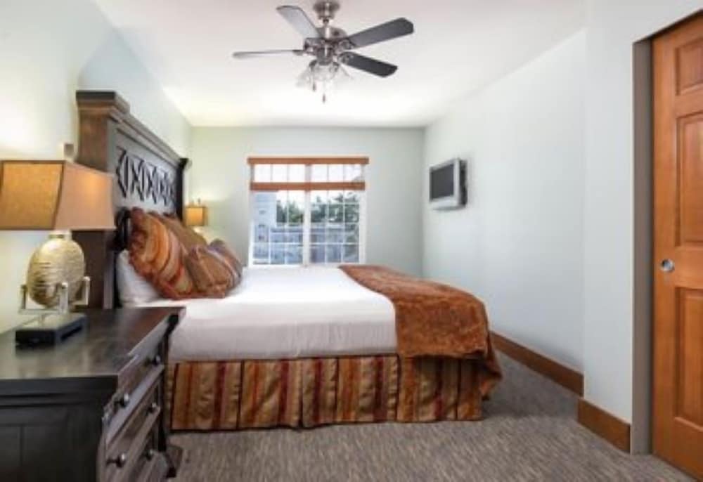 Standard Condo, 1 Bedroom, Kitchen photo 2