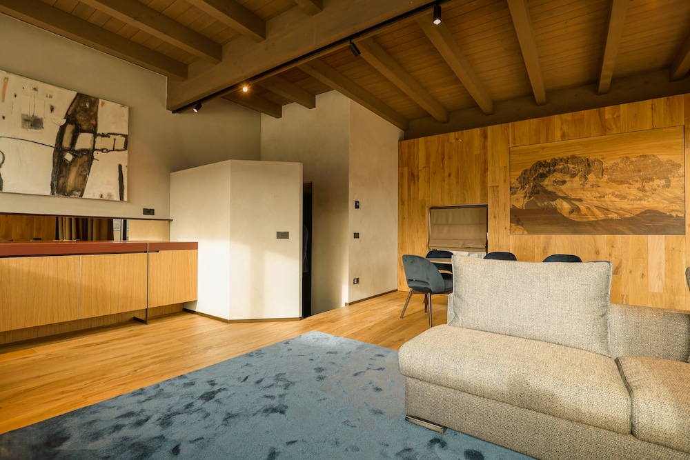 Rooftop Suite photo 2