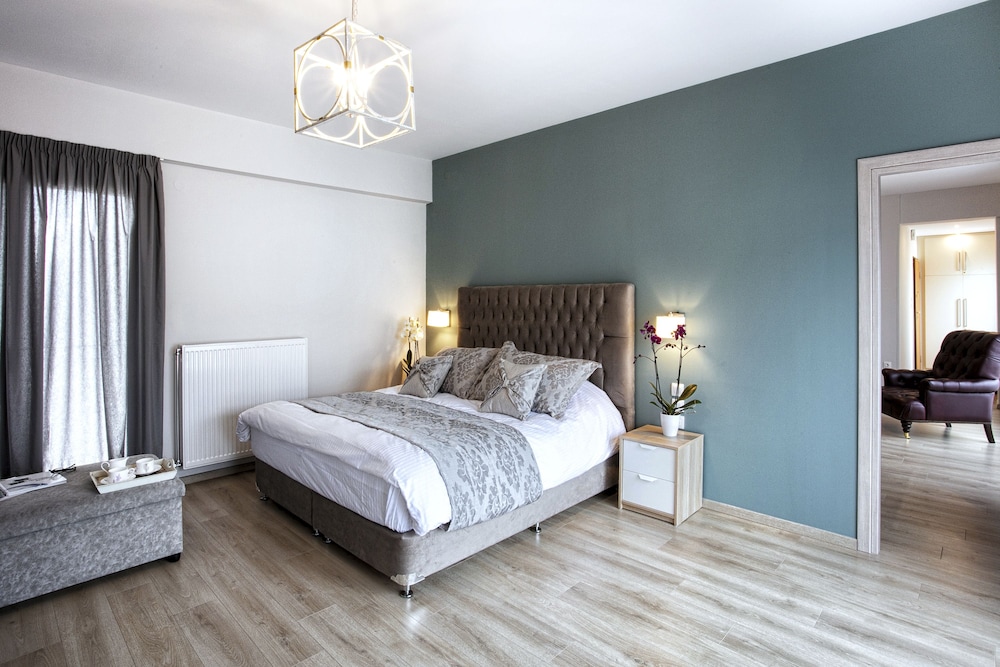 Luxury Apartment, Mountain View photo 1