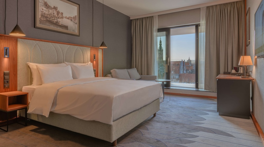 Family Room (River view & Spa Access)