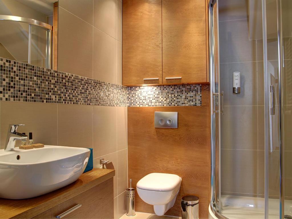 Duplex Three-Bedroom Apartment with Sea View and Balcony photo 3