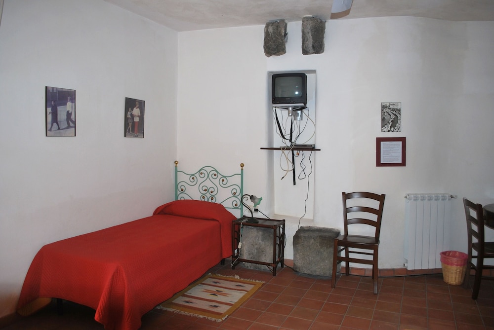 Triple Room (Buganvillea) photo 3
