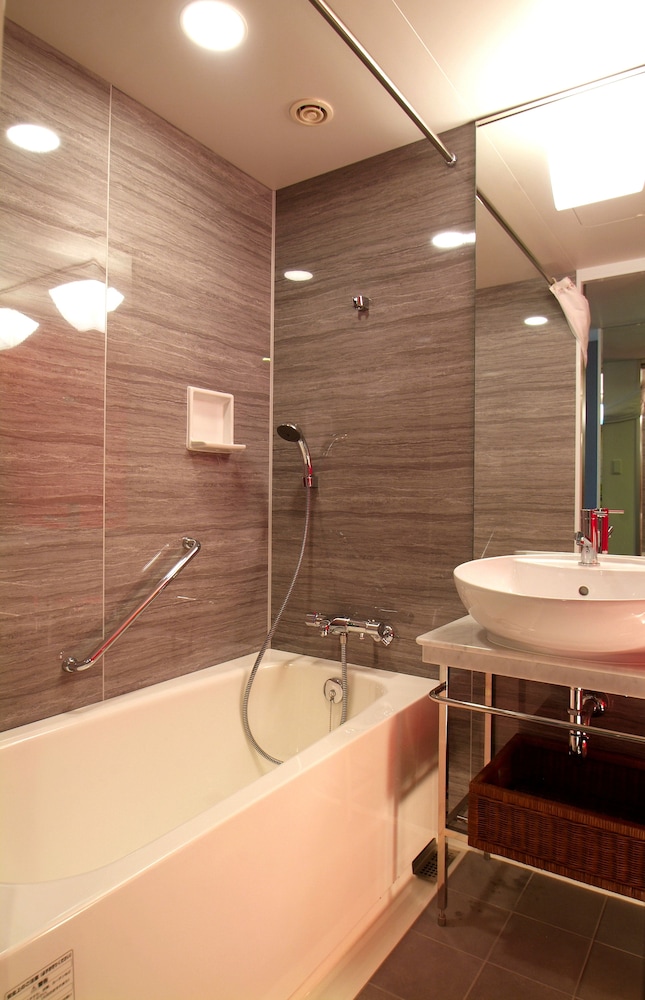 Superior Room, Multiple Beds - Photo 7