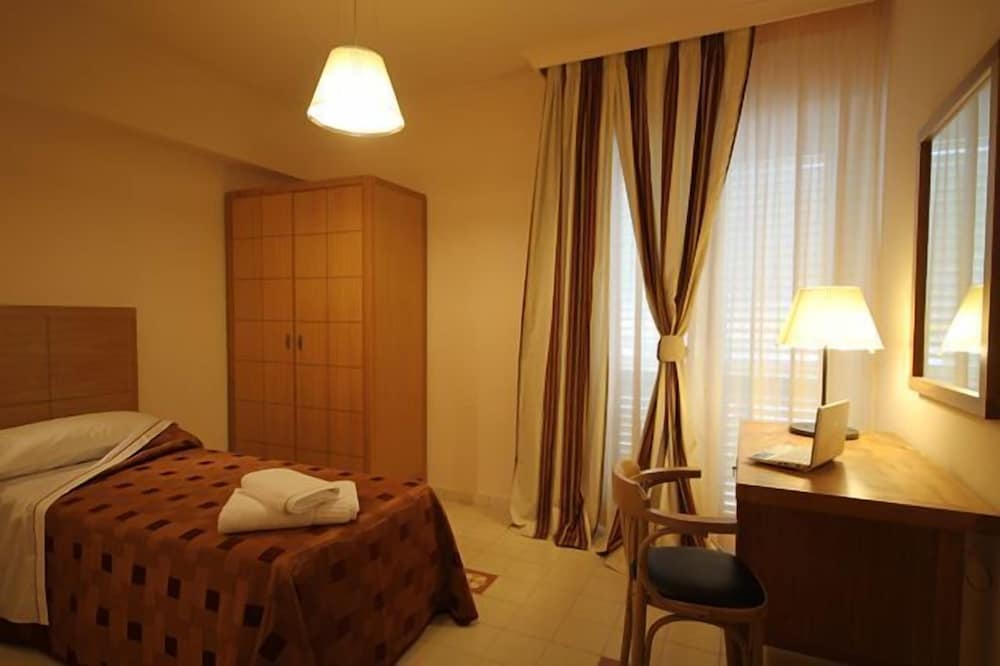 Double Room Single Use photo 2