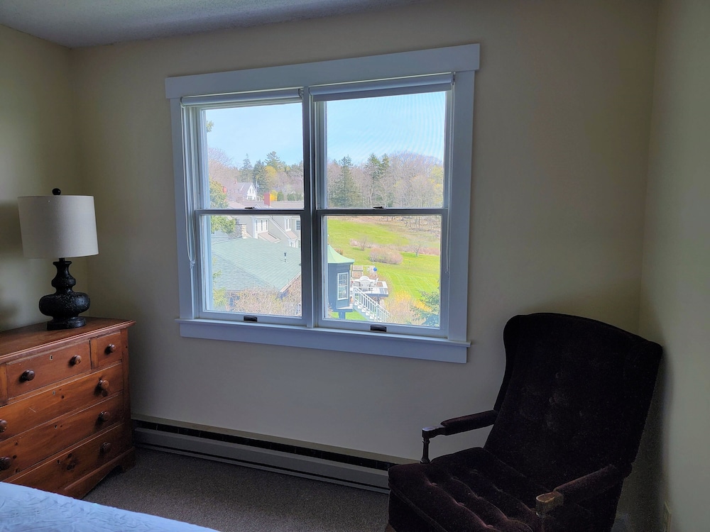Economy standard room (28)