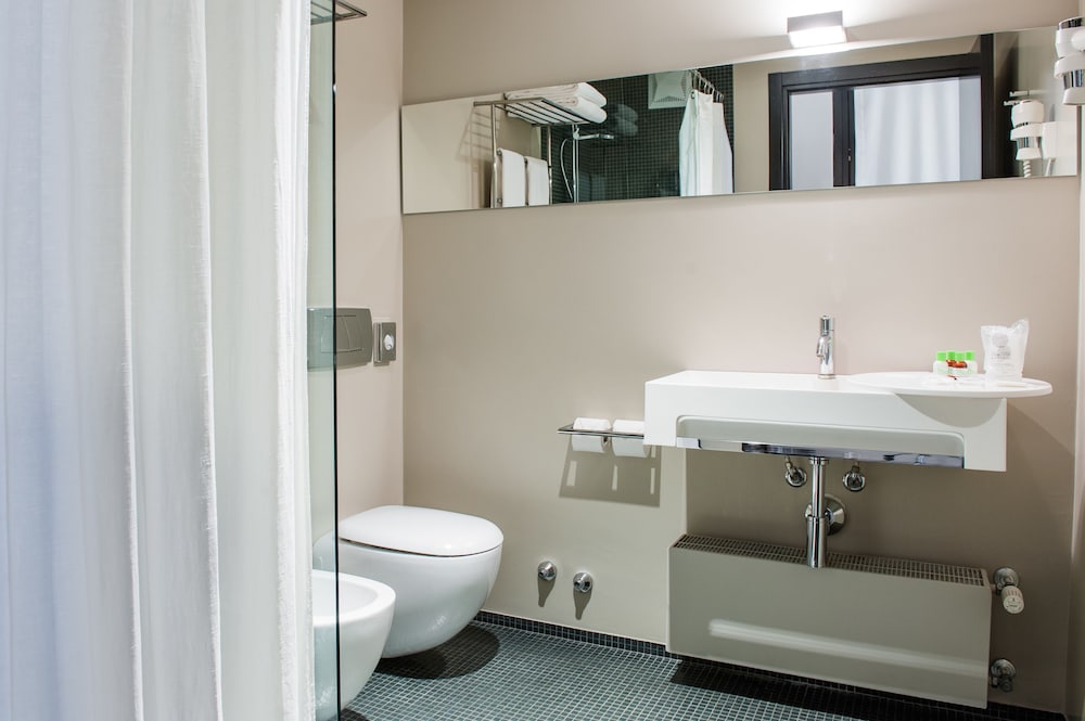 Superior Triple Room - Photo 4