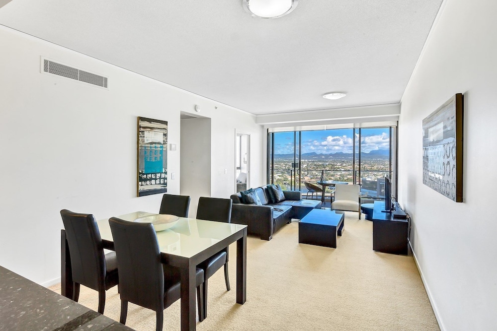 Deluxe Apartment, 2 Bedrooms, Mountain View photo 2
