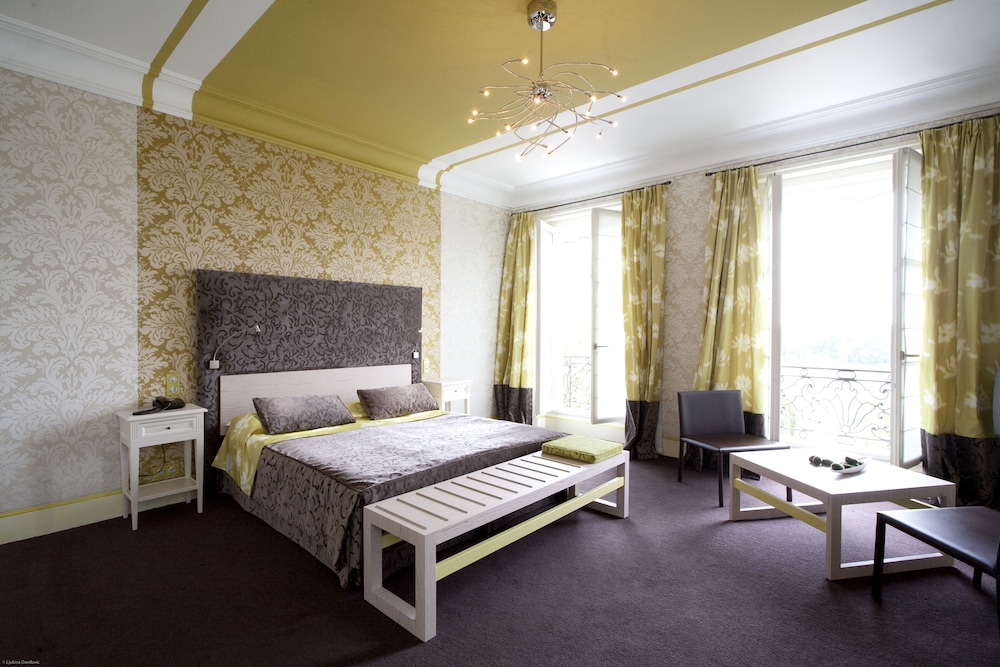 Superior Double or Twin Room photo 2