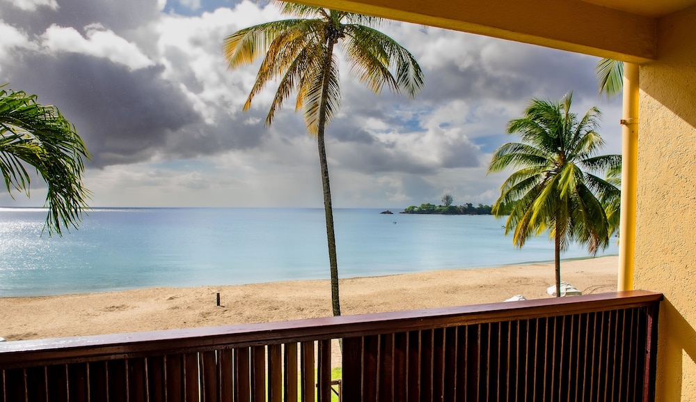 Deluxe Room, Ocean View - Photo 6
