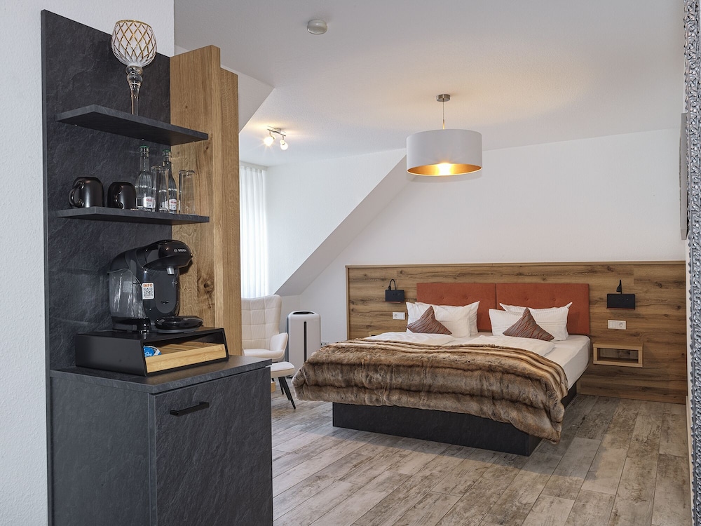 Double Room, Ensuite - Photo 1