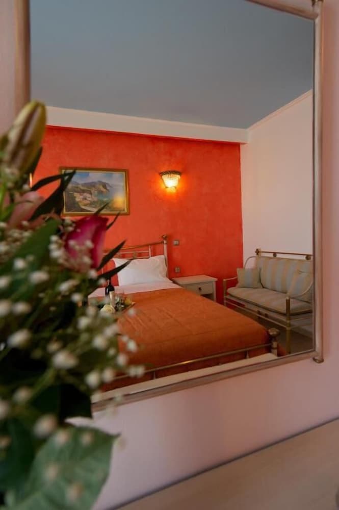 Deluxe Double Room, Sea View - Photo 18