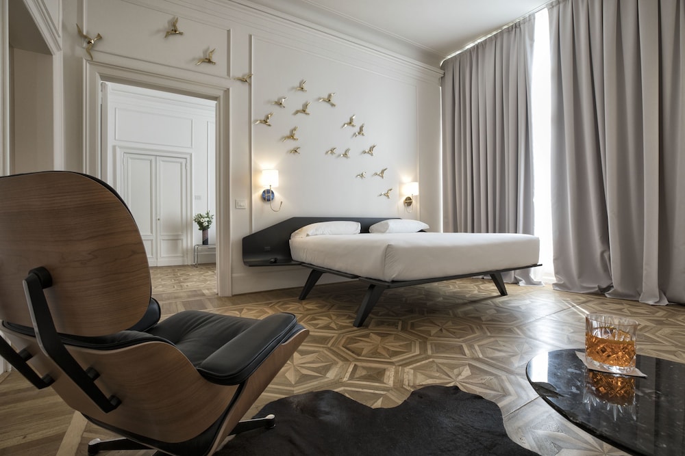 Royal Condo, Annex Building (Wellness 704 40mt dall'hotel LOC09471)