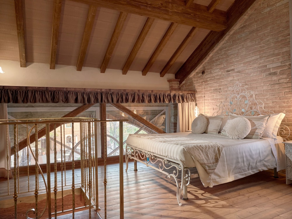 Exclusive Suite photo 3