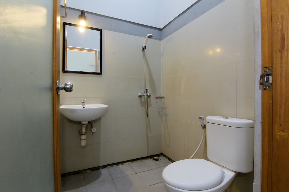 Standard Room - Photo 15