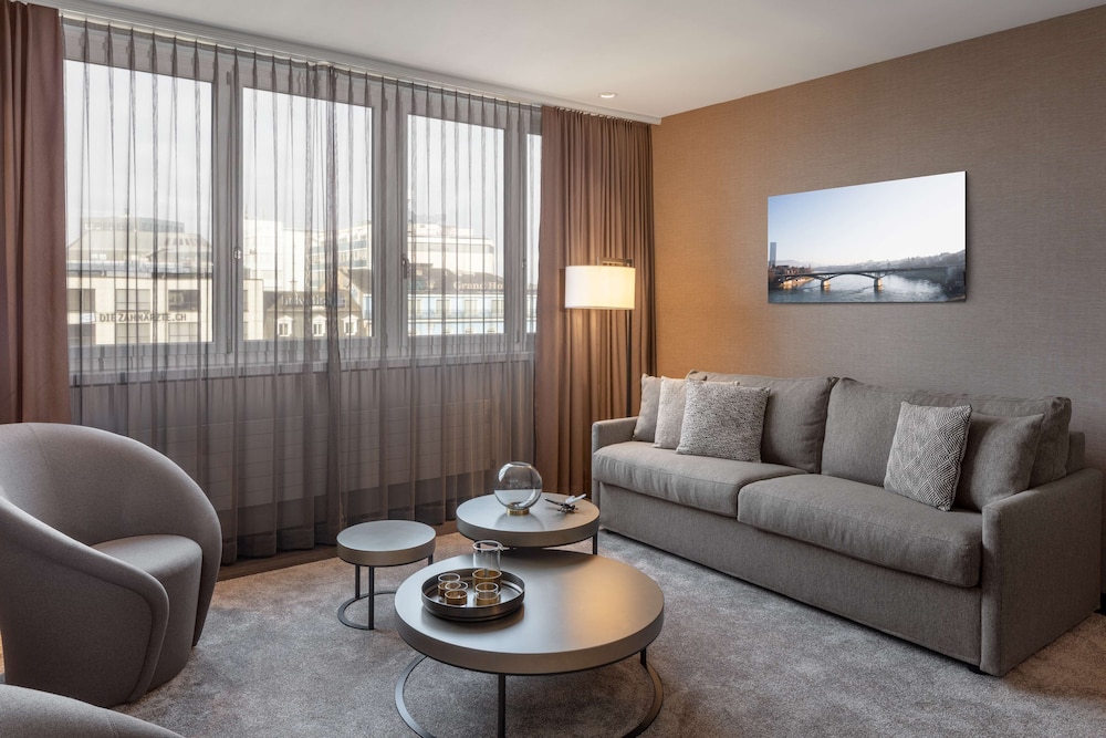 Victoria Suite - Photo 3