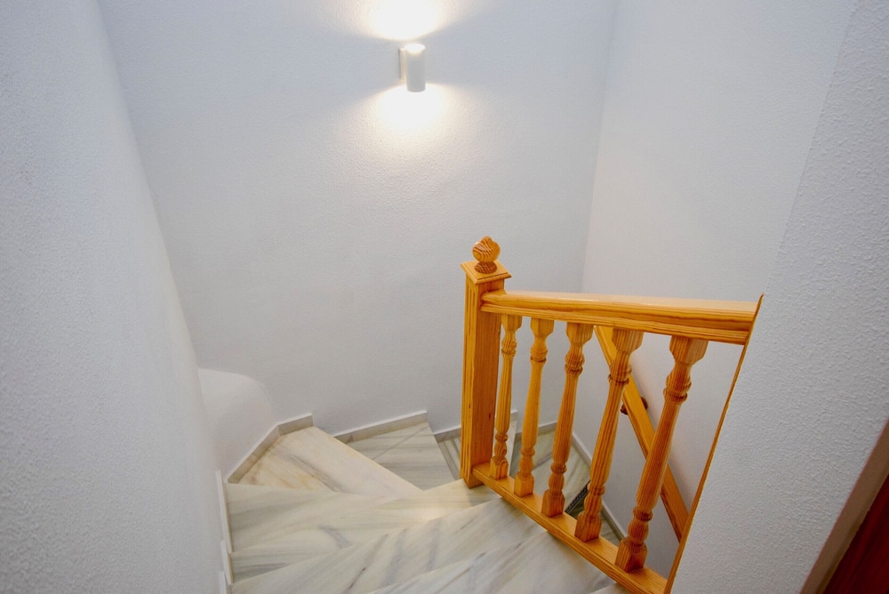 Apartment, 2 Bedrooms, Pool Access, Pool View