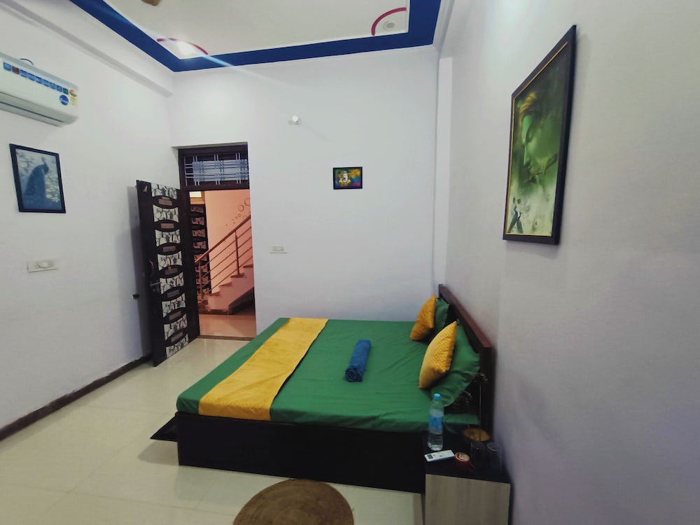 Room 102 photo 2