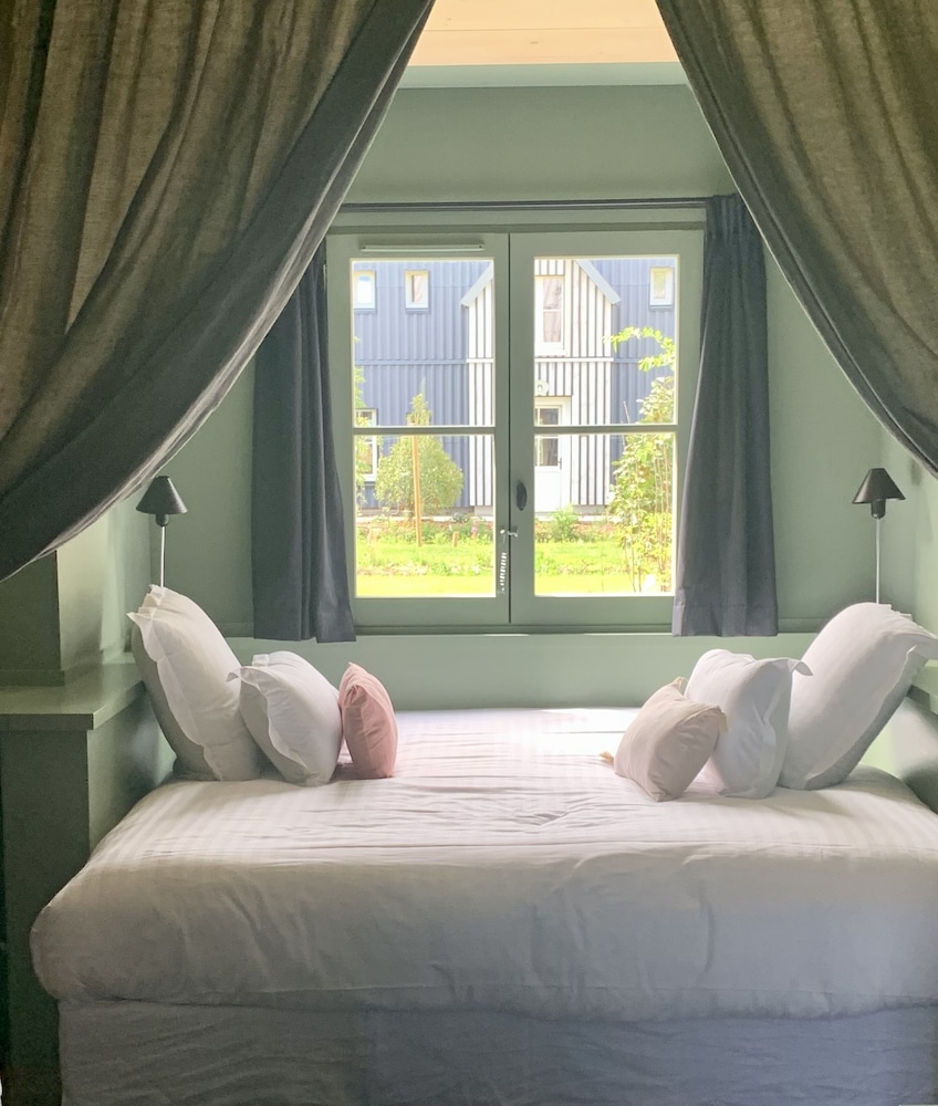 Double Room - Photo 3