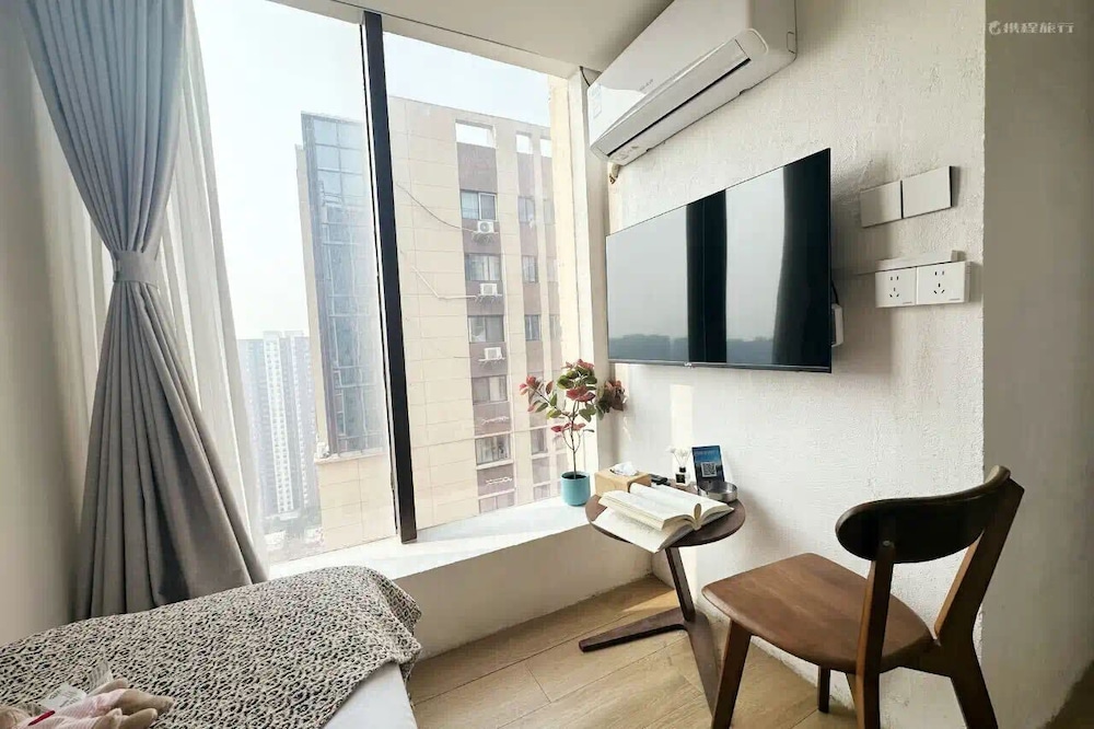 Classic Single Room, City View
