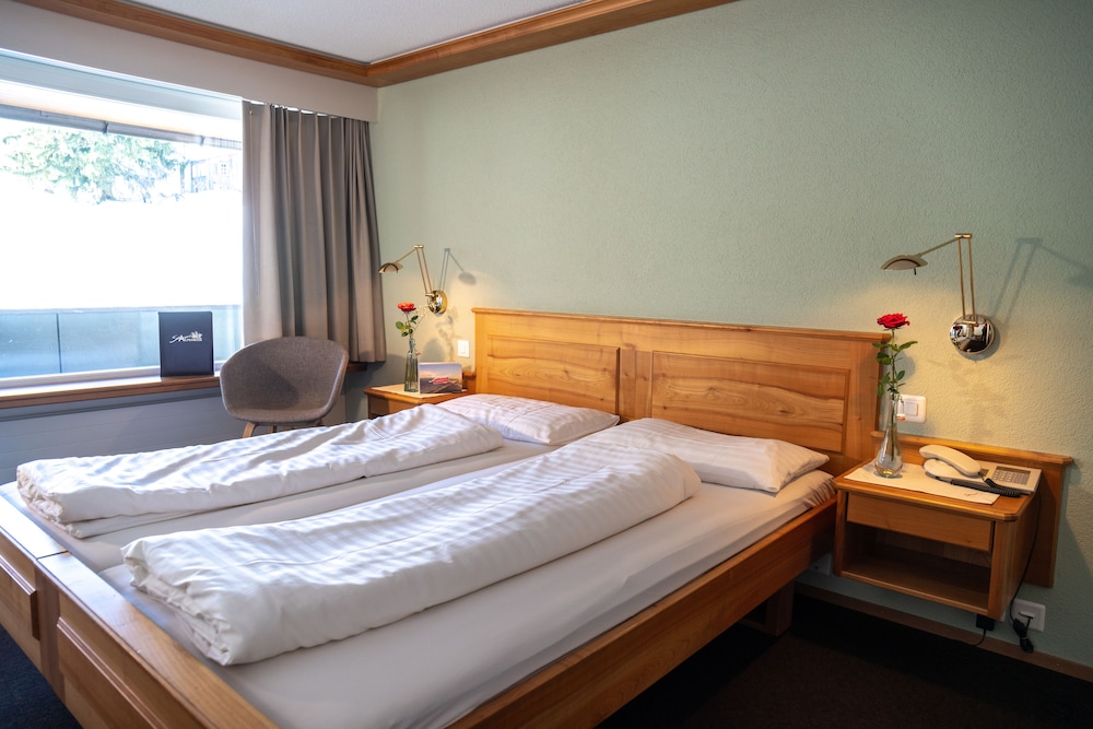 Classic Double Room, Mountain View photo 3