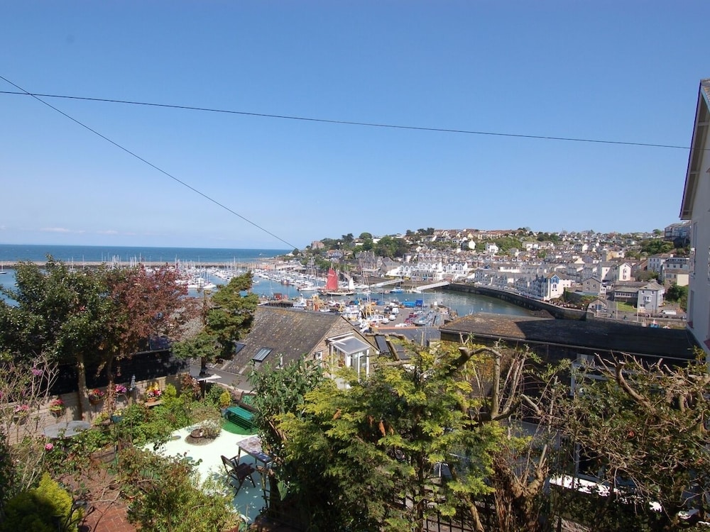 Cottage photo 1