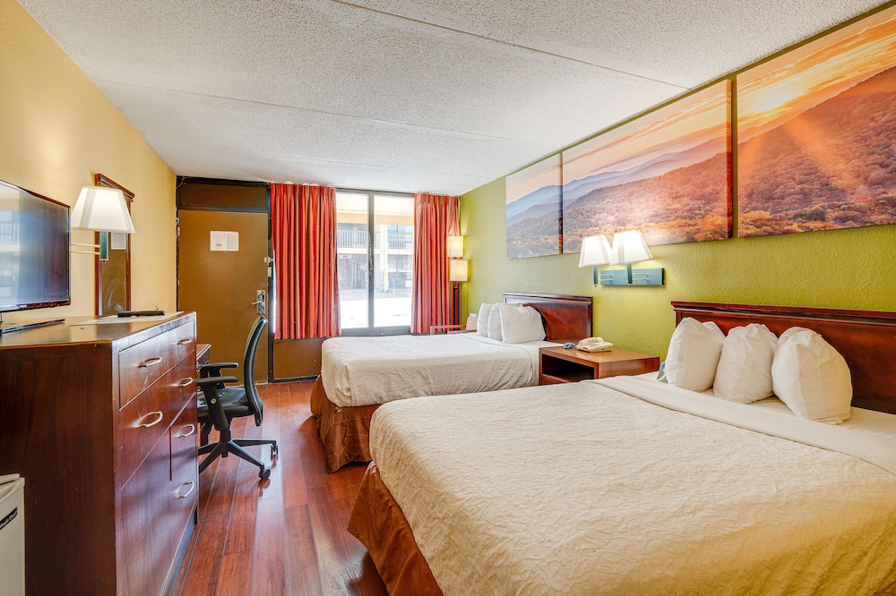 Double Room, 2 Double Beds, Non Smoking - Photo 14