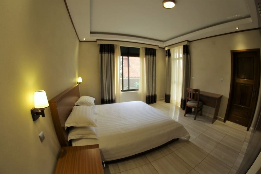 Apartment, 3 Bedrooms photo 2