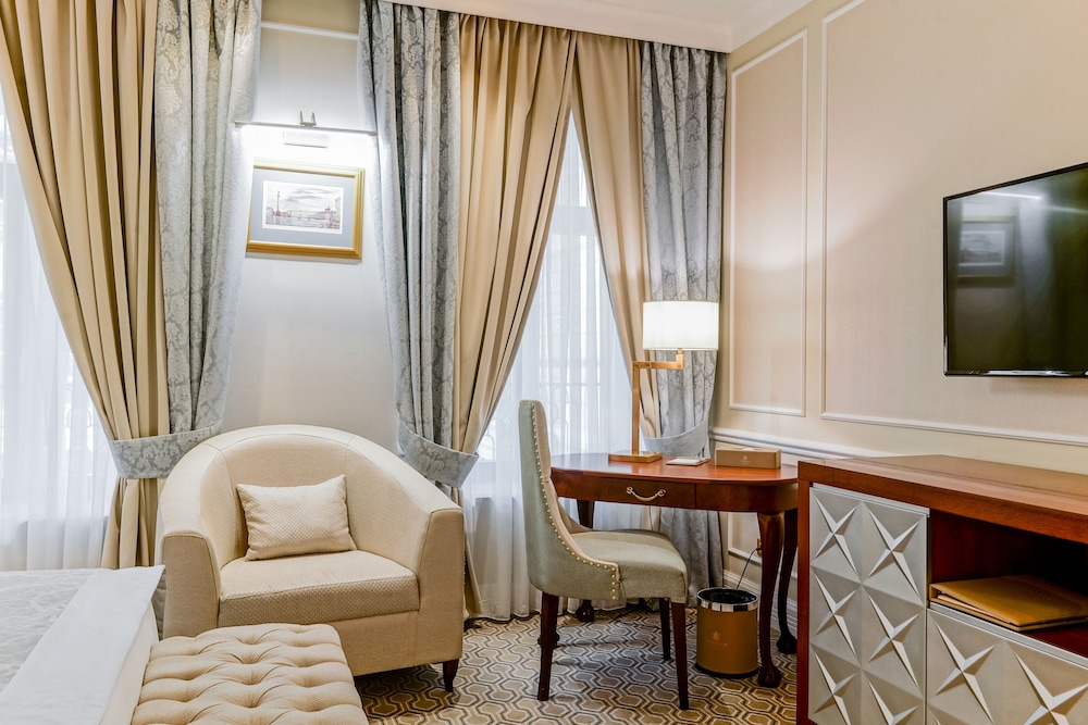 Standard Double or Twin Room