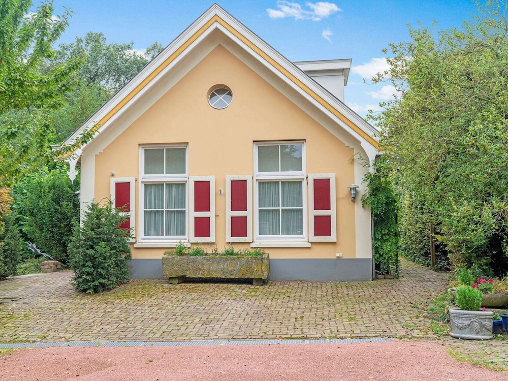 Classic House, 1 Bedroom photo 3
