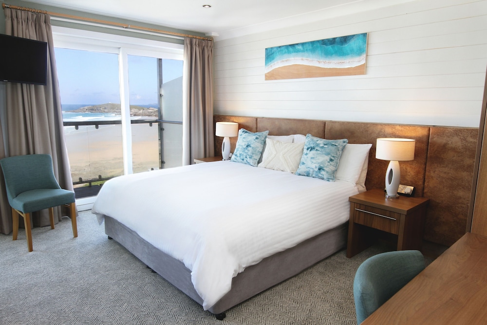 Deluxe Double or Twin Room, Balcony, Sea View photo 1