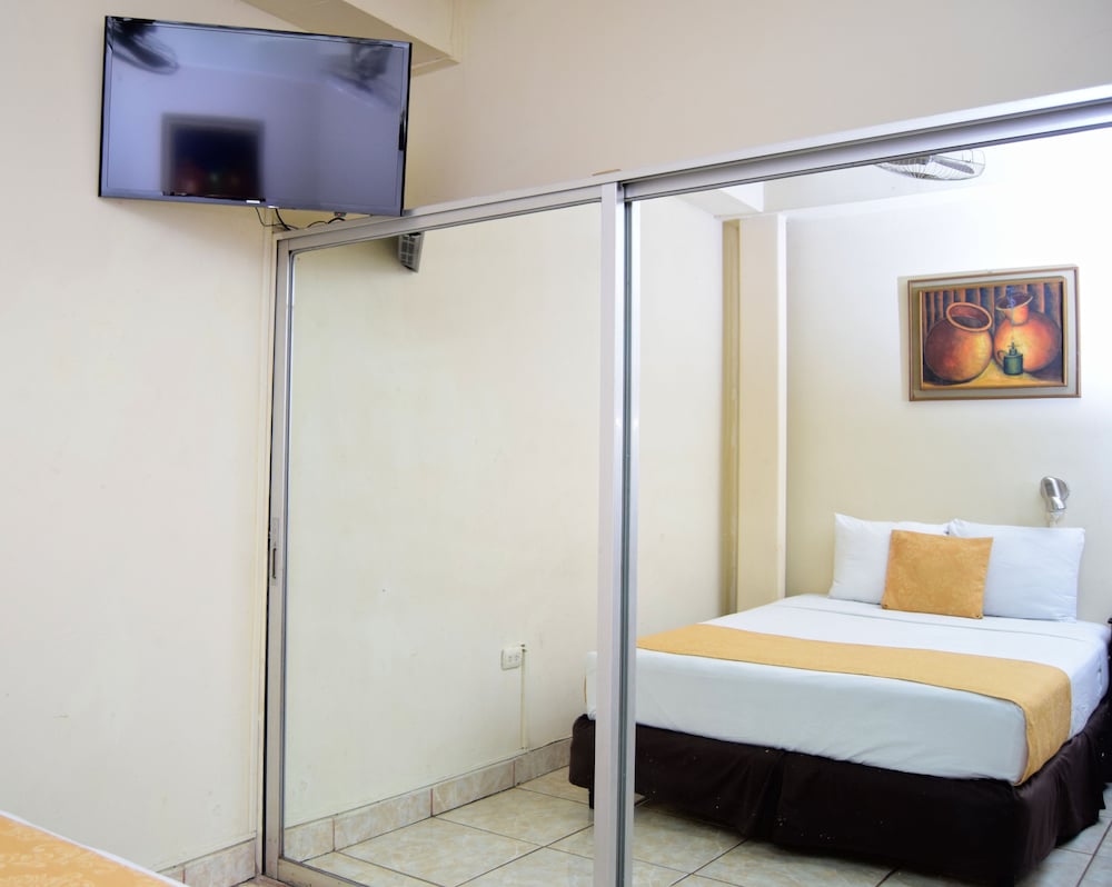 Apartamento familiar con 2 camas queen y aire acondicionado photo 2