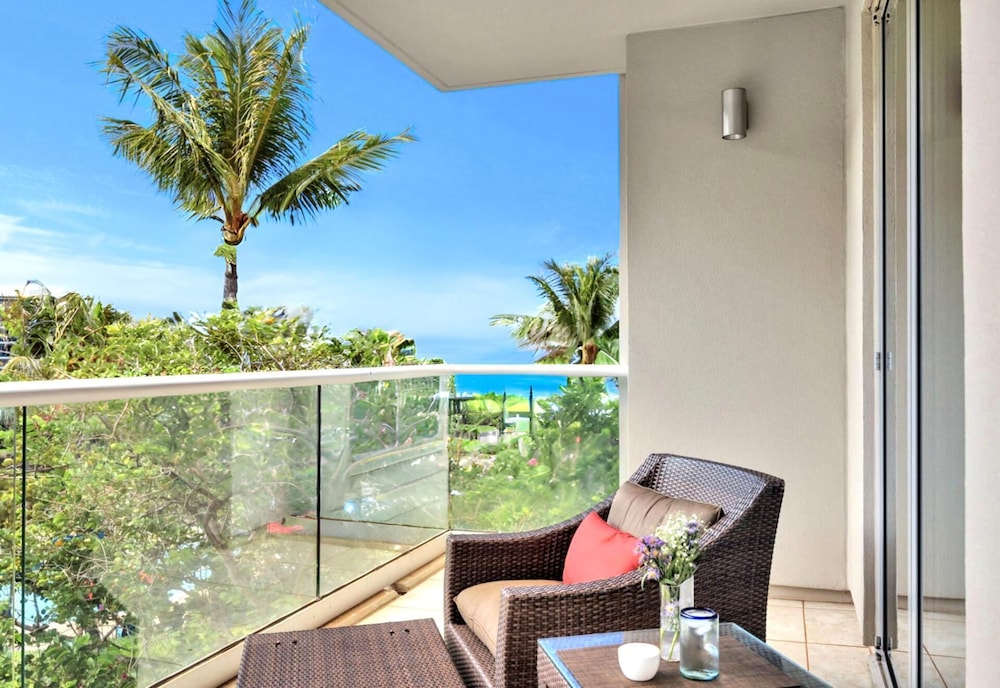 Condo (5 Bedrooms)