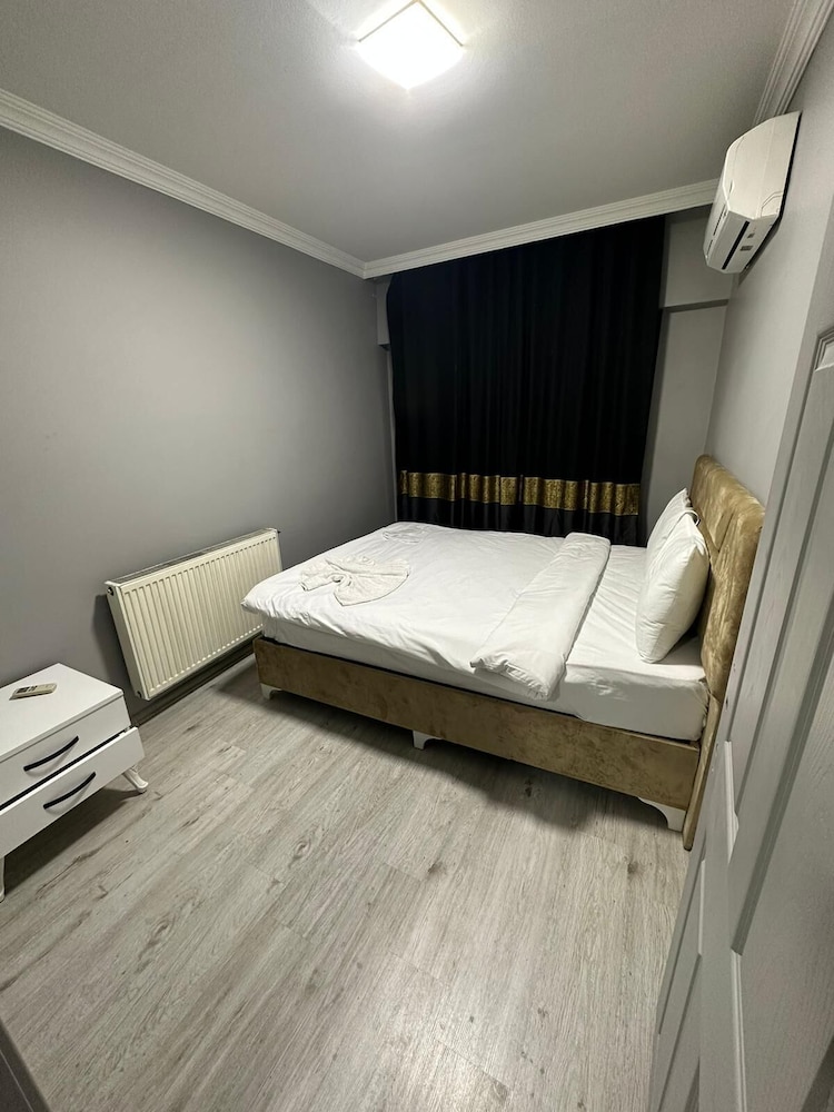 Family Apartment photo 1