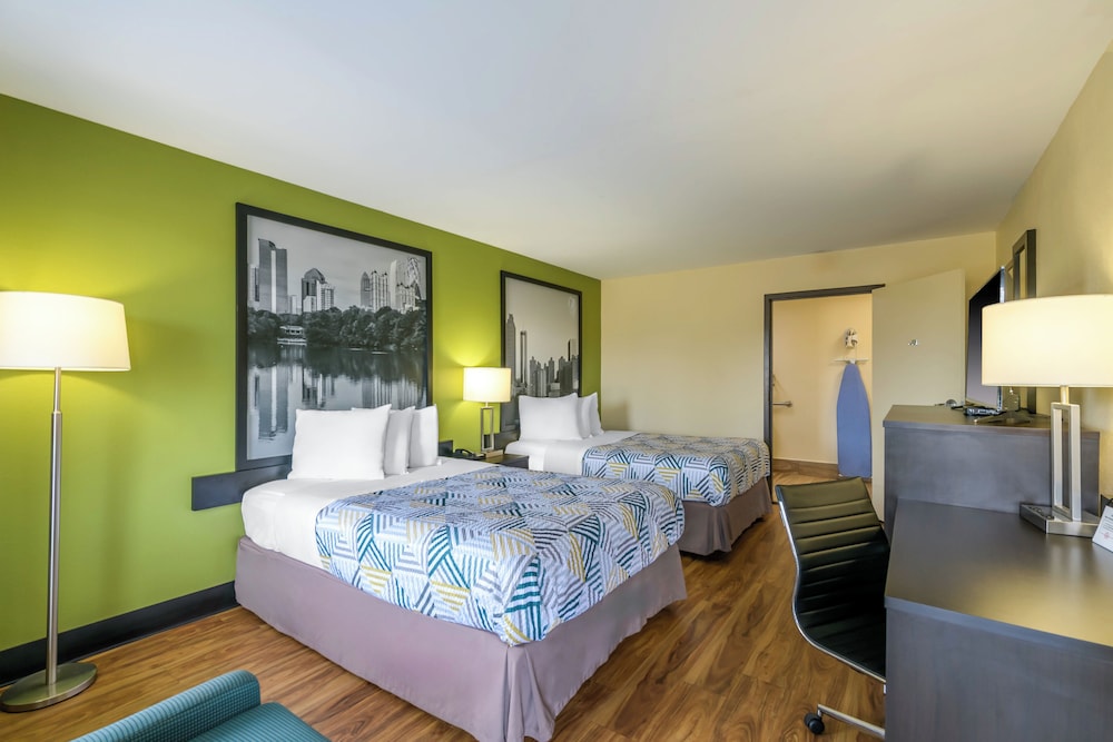 Standard Room, 2 Double Beds, Accessible, Non Smoking photo 1