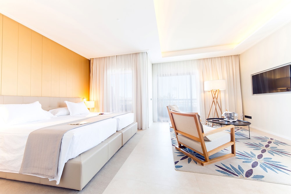 Junior Suite, Sea View (2 adults) photo 2