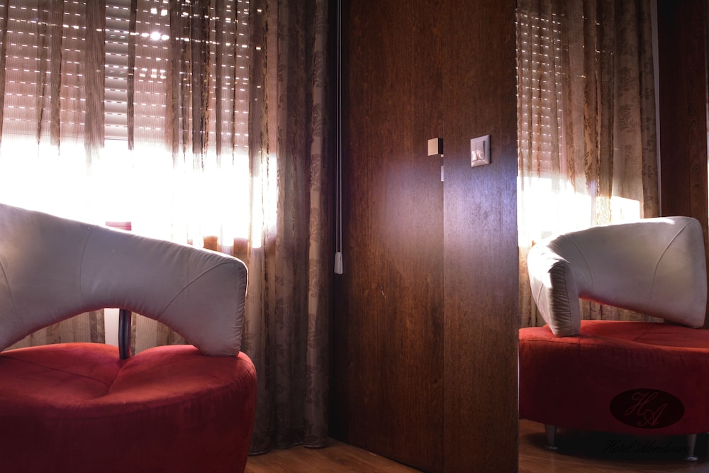 Family Quadruple Room, 2 Double Beds, Accessible, Refrigerator photo 3