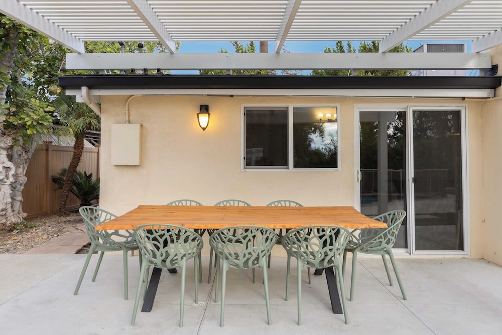 House (4 Bedrooms) photo 3
