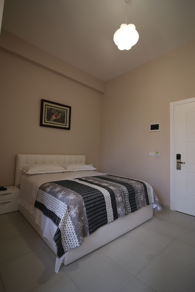 Triple Room, Mountain View
