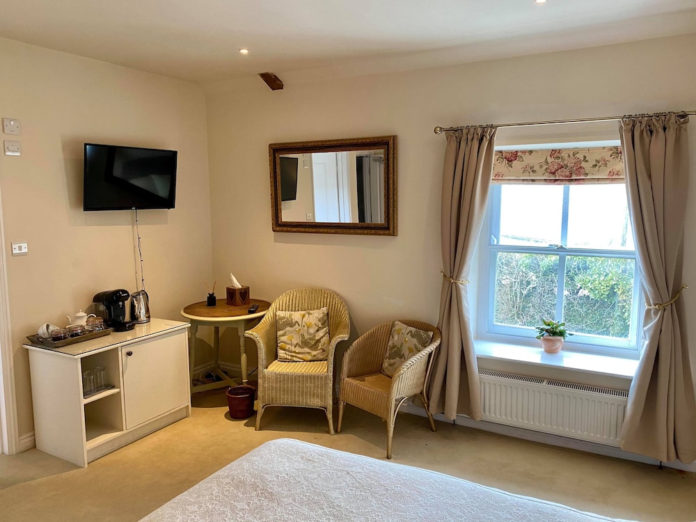 Deluxe Double Room, Private Bathroom (Hare Tor) photo 2