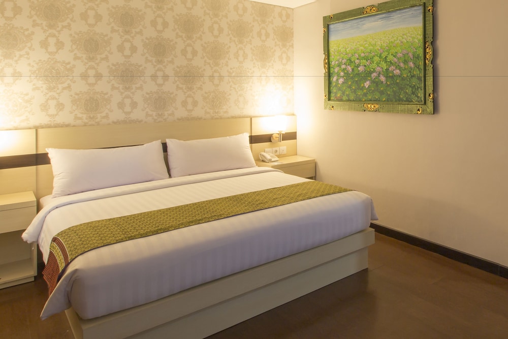 Deluxe Room, 1 Queen Bed, Non Smoking