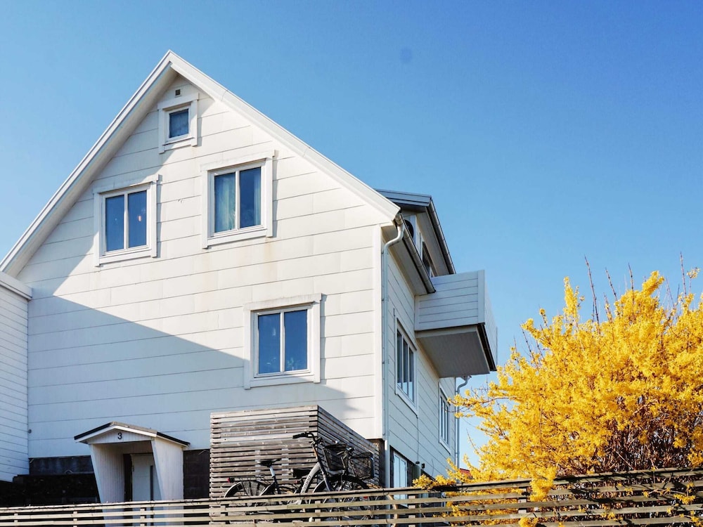 House photo 1